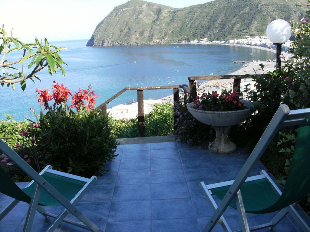 Villa Vista Mare Mela Lipari  Luaran gambar