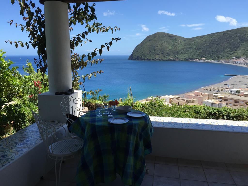 Villa Vista Mare Mela Lipari  Luaran gambar