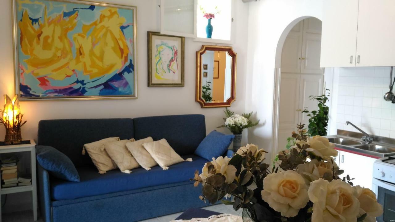 Villa Vista Mare Mela Lipari  Luaran gambar