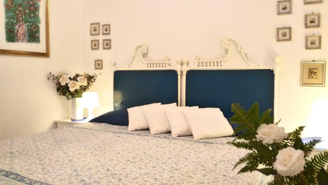 Villa Vista Mare Mela Lipari  Luaran gambar