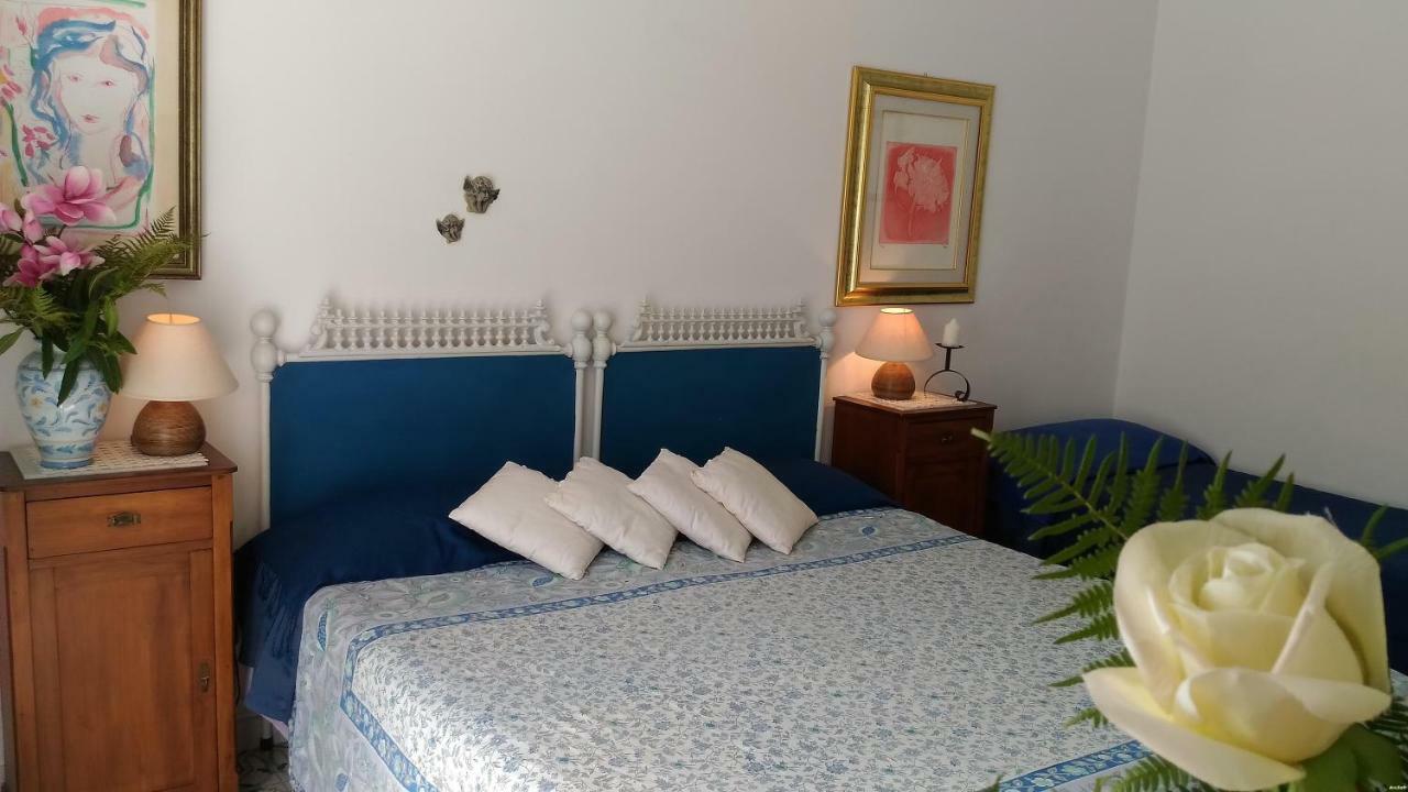 Villa Vista Mare Mela Lipari  Luaran gambar