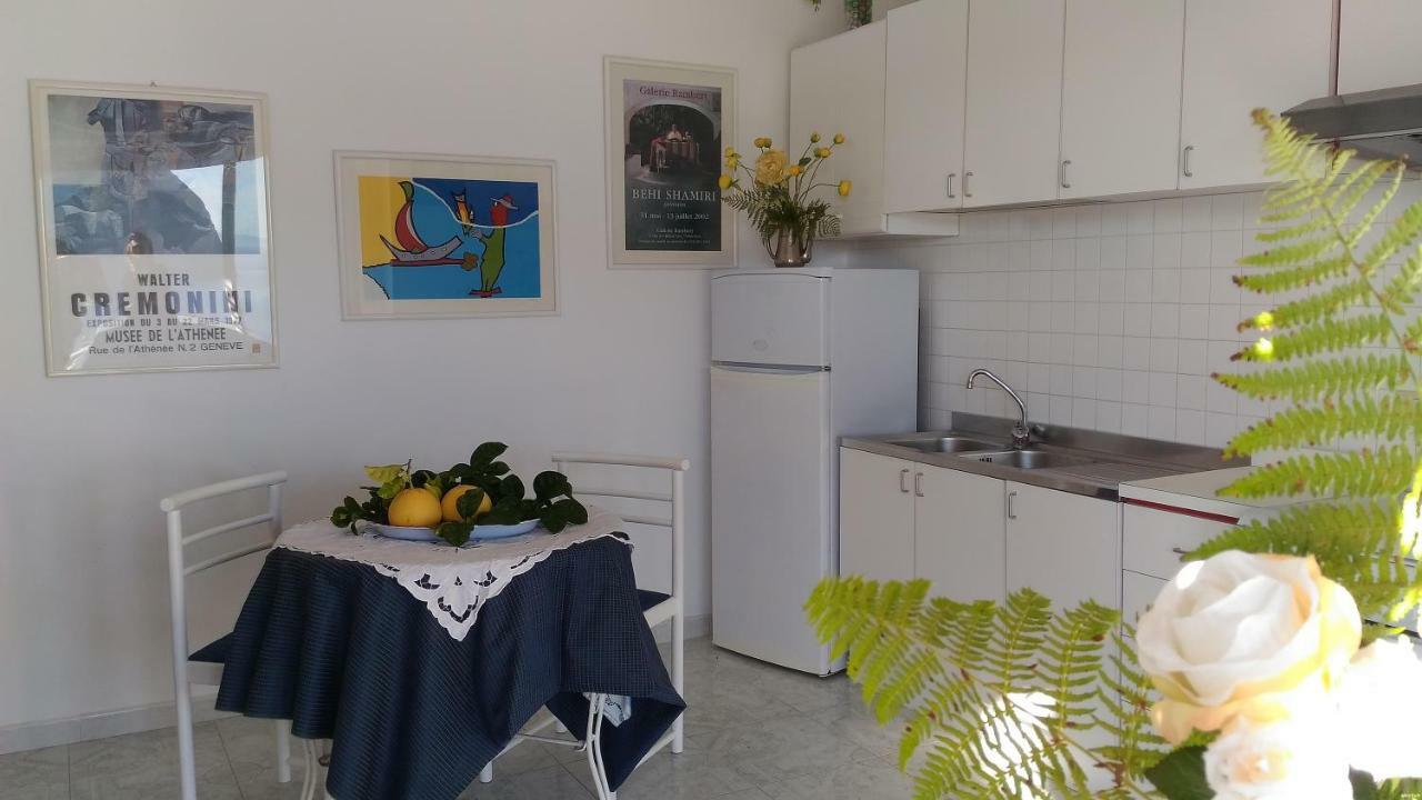 Villa Vista Mare Mela Lipari  Luaran gambar